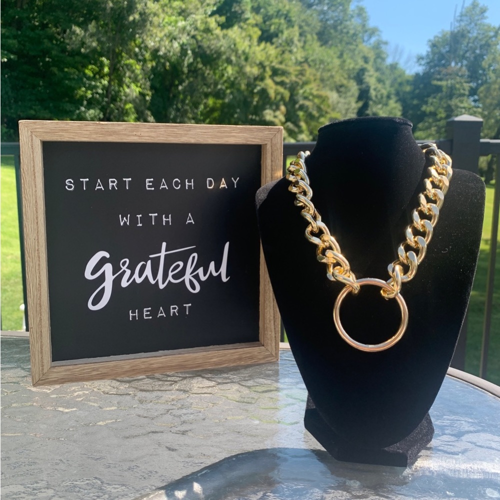 Chunky Gold Chain Necklace with Big Round Circle Pendant - Statement Piece